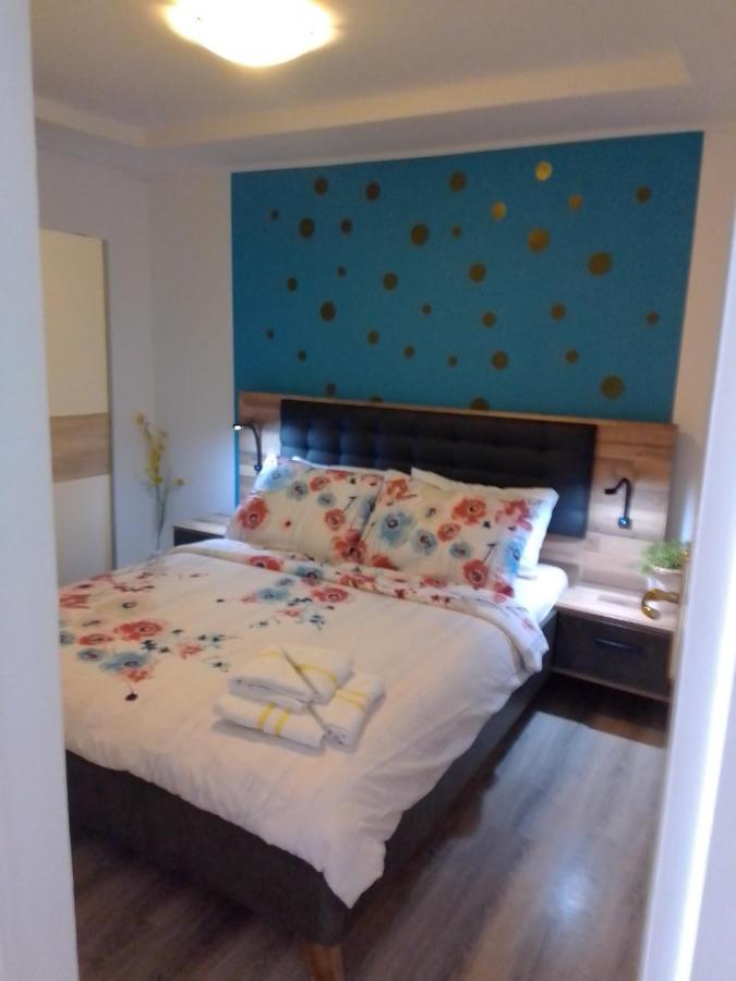 Apartments Rustika Toscana Vodice Dış mekan fotoğraf